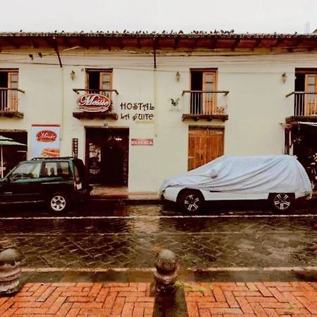 Hostal La Suite Sangolquí Kültér fotó