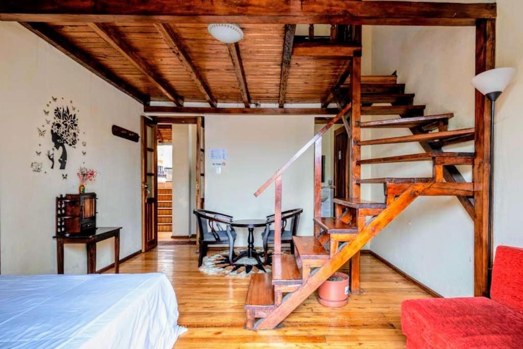 Hostal La Suite Sangolquí Kültér fotó