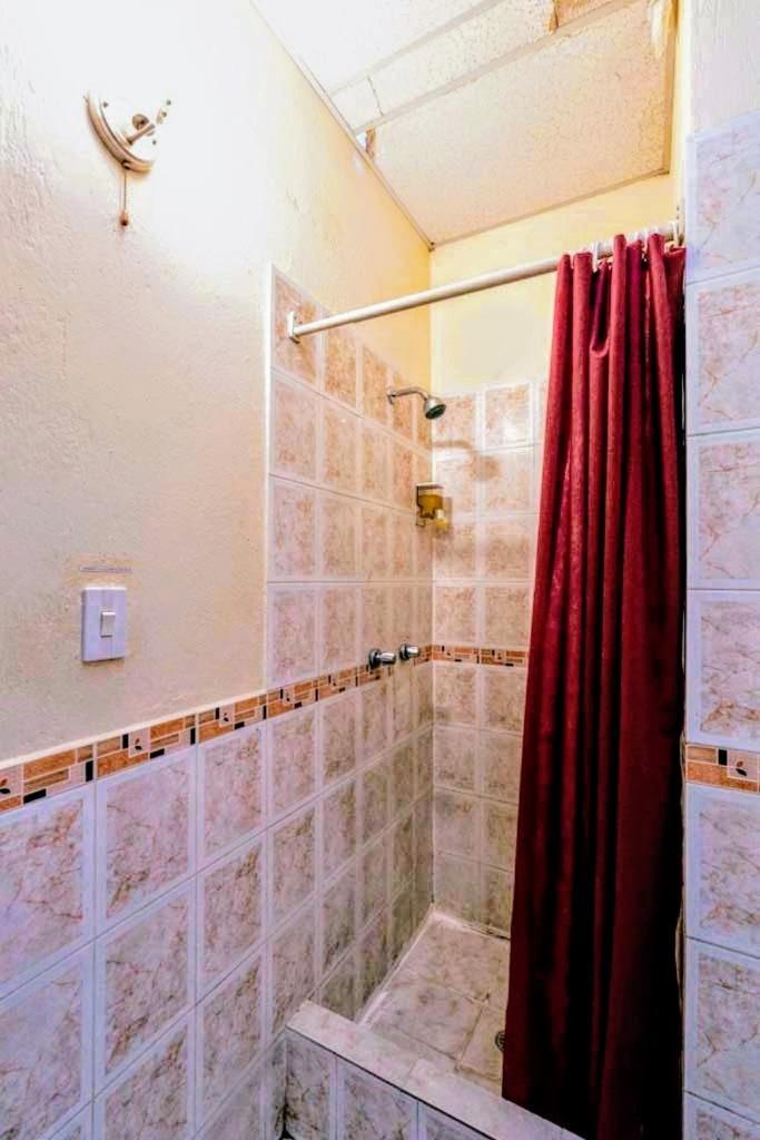 Hostal La Suite Sangolquí Kültér fotó