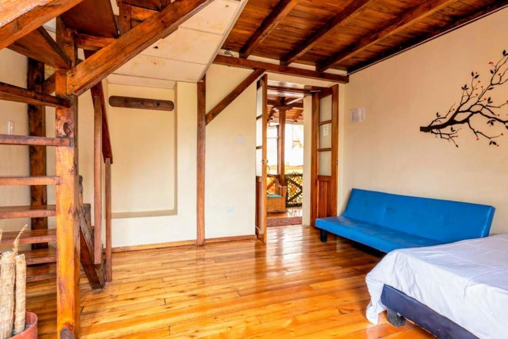 Hostal La Suite Sangolquí Kültér fotó