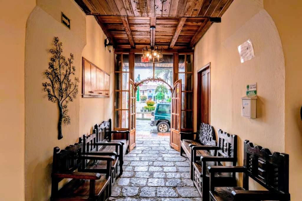 Hostal La Suite Sangolquí Kültér fotó